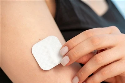 Sử dụng màng phóng thích trong vật tư y tế